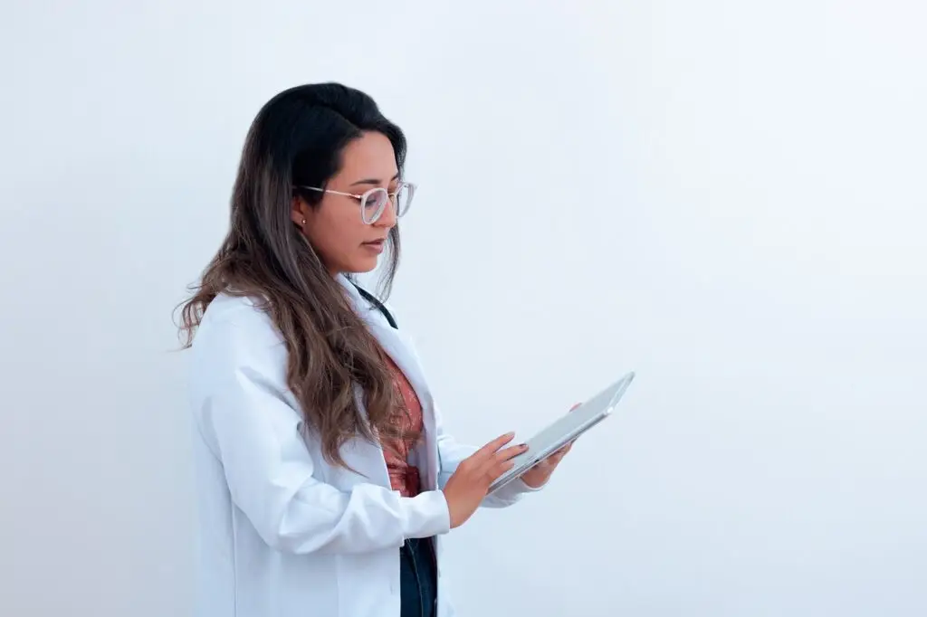 Reclaim Comfort and Confidence with Pelvic Floor Care